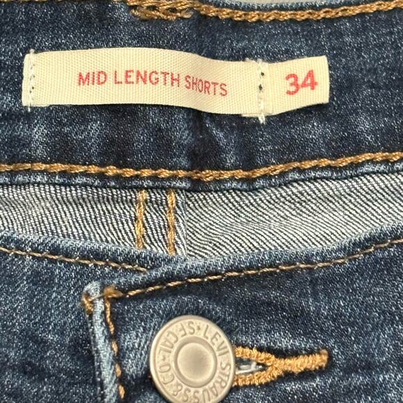 Levi's Mid Length Shorts - size 34 - Picture 4 of 6